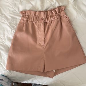 Leather shorts Wilfred